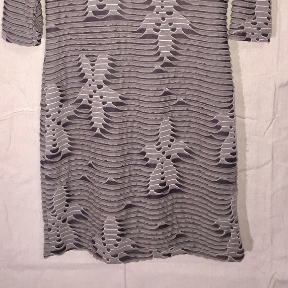 YEST DRESS - Picture 4 of 7